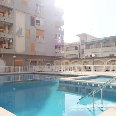 2 Bedroom Beautiful 300m From With Pool! *
