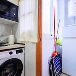 2 Bedroom Beautiful 300m From With Pool! * Torrevieja