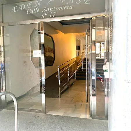 2 Bedroom Beautiful 300m From With Pool! Torrevieja