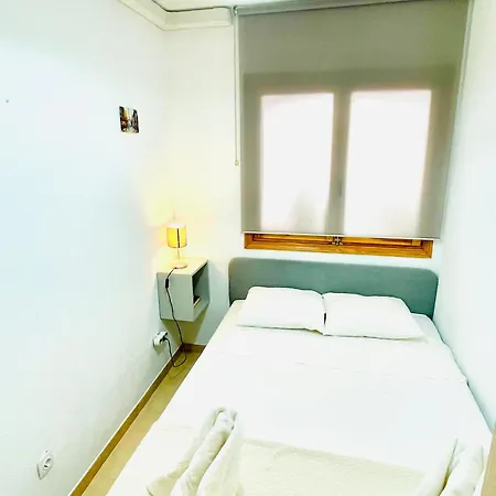 Apartamento 2 Bedroom Beautiful 300m From With Pool! Torrevieja