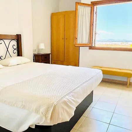 2 Bedroom Beautiful 300m From With Pool! * Torrevieja