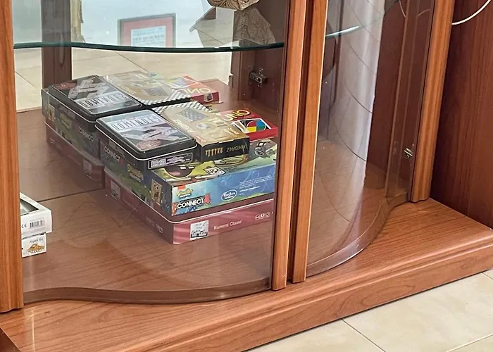 2 Bedroom Beautiful 300m From With Pool! Apartment Torrevieja